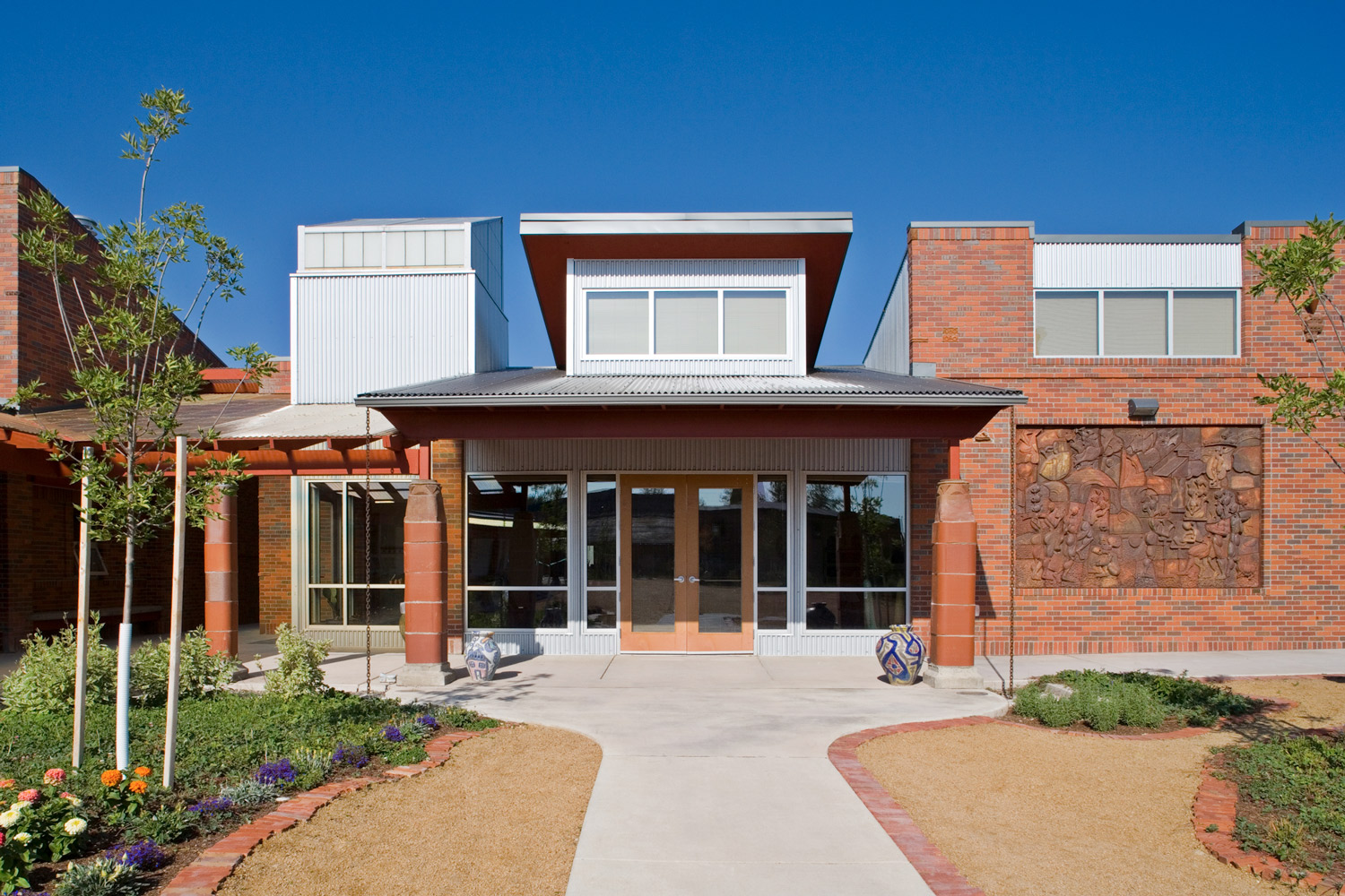 ARCHIE BRAY FOUNDATION – Mosaic Architecture